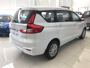 Duoi Xe Suzuki Ertiga Gl So San